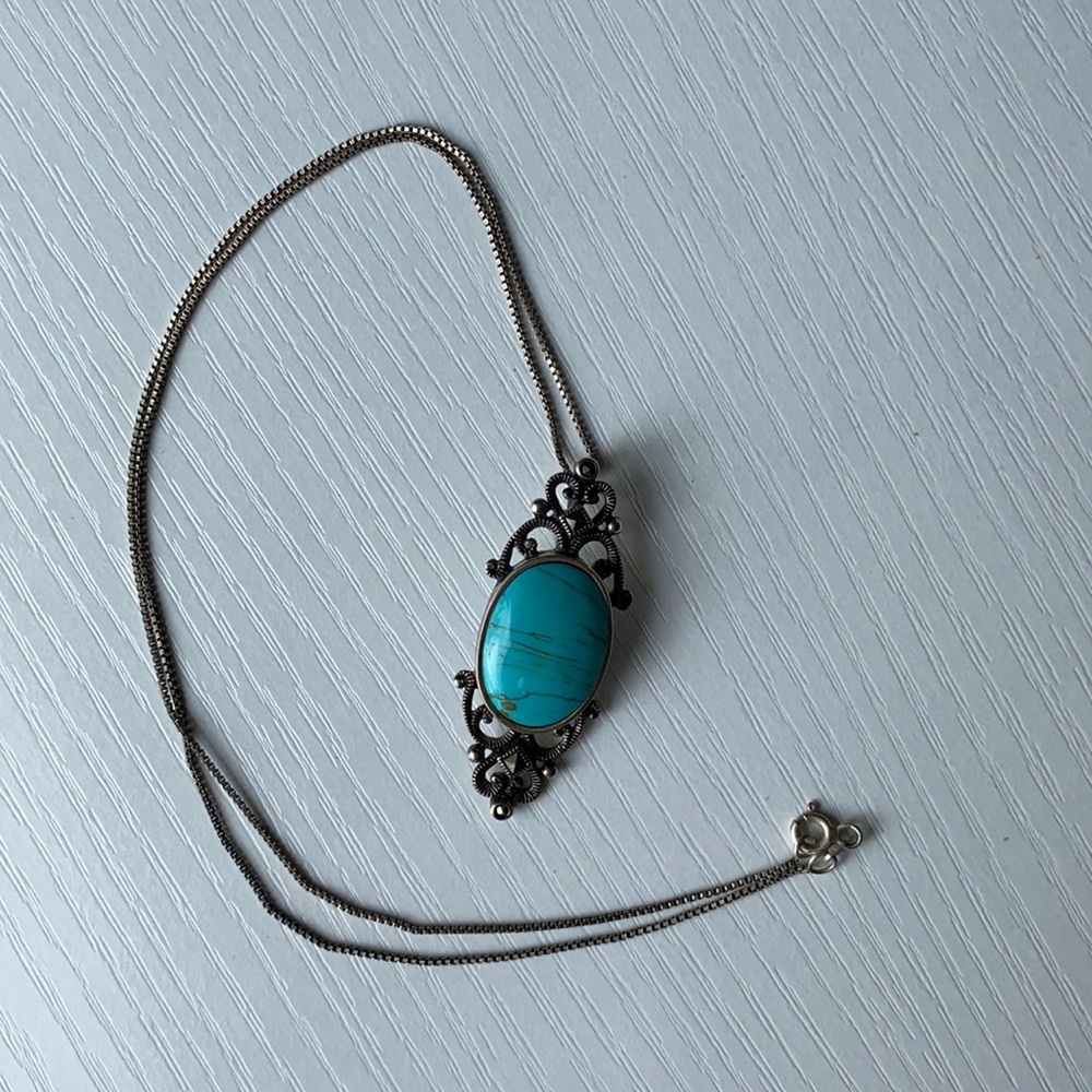Vintage sterling silver turquoise necklace